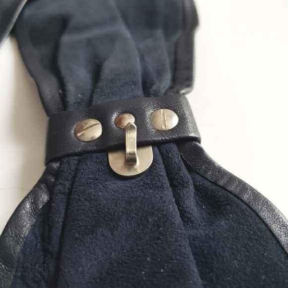 Gianni Versace | Leather Belt with Pewter Accent - Picture 11 of 14